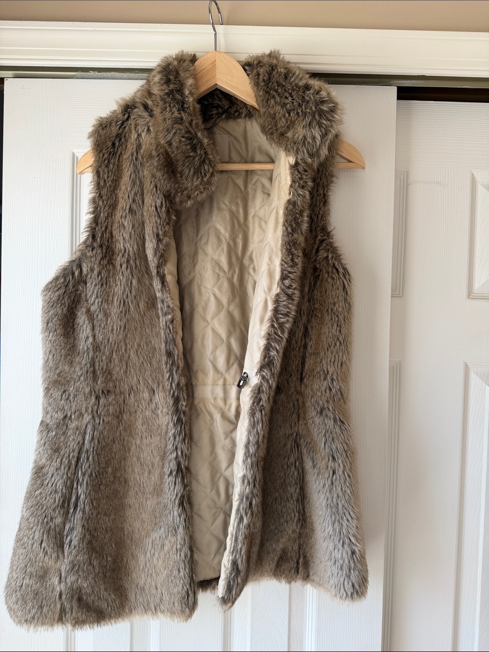 Banana Republic Faux Fur Vest in Taupe with Cream Quilted Lining